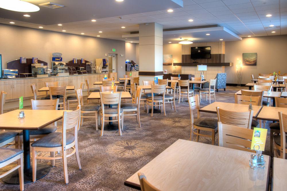 Hilton Garden Inn Tacoma Downtown Exterior foto